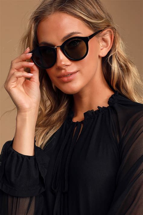 Black Sunglasses Round Sunglasses Trendy Sunnies Lulus