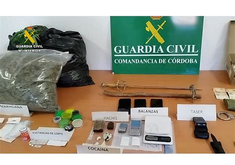 Desmantelado Un Punto Muy Activo De Venta De Drogas Y Detenidas Dos Personas En Peñarroya