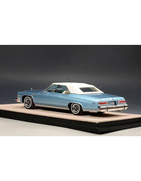 Art Toys Buick Lesabre Custom Convertible1975closed Roofblue Haze