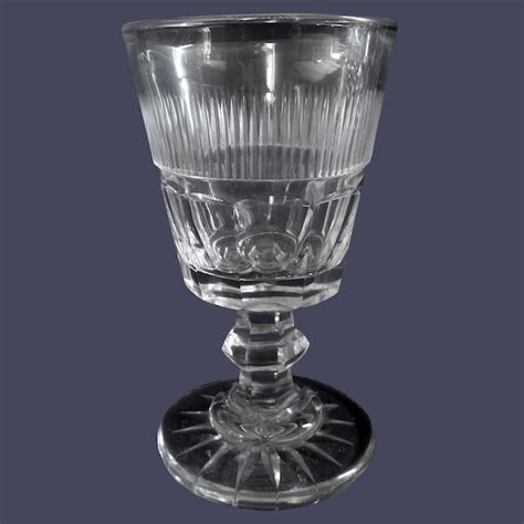 Verre à eau Baccarat taillé facettes biseaux