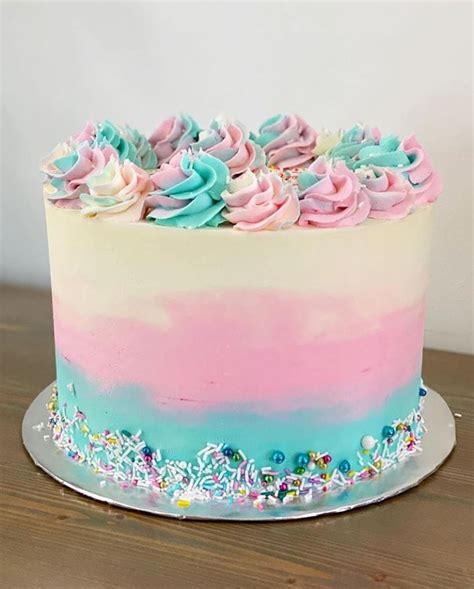 Gender Reveal Cake Ideas - Amazing cakes to inspire!