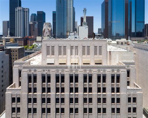 A Look Inside The Title Insurance Building Hunter Kerhart Los