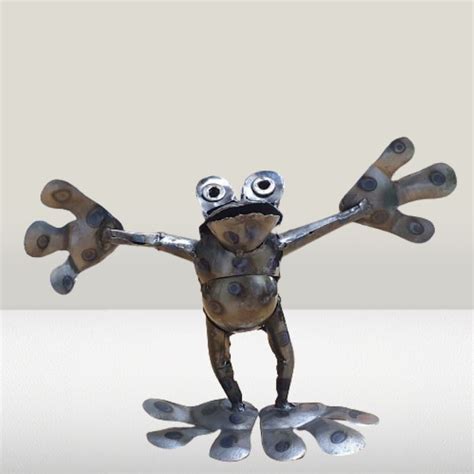 Handcrafted Cute Metal Crazy Frog