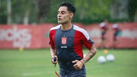 La Primera Foto De Javier Altamirano El Futbolista De Estudiantes De