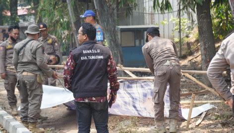 Ratusan Alat Peraga Kampanye Telah Ditertibkan Satpol Pp Kabupaten