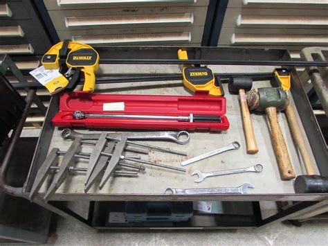 machines  hand tools