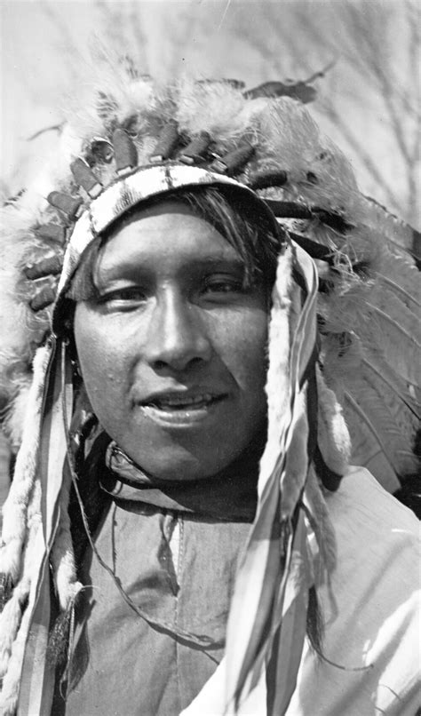 Indian Face Man And Headress Montana Portrait Of Native Boy In