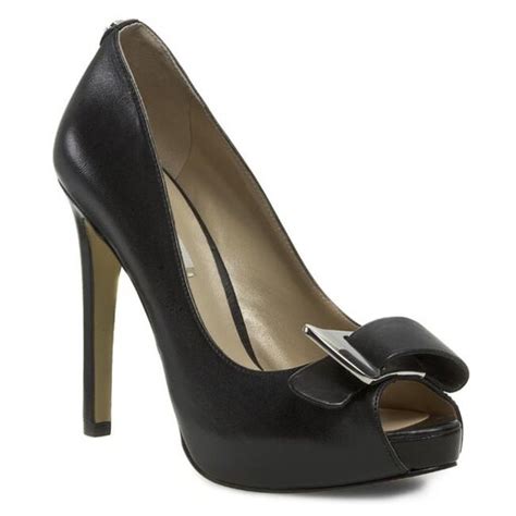 Tac N De Aguja Guess Hazel Fl Haz Lea Black Zapatos Es