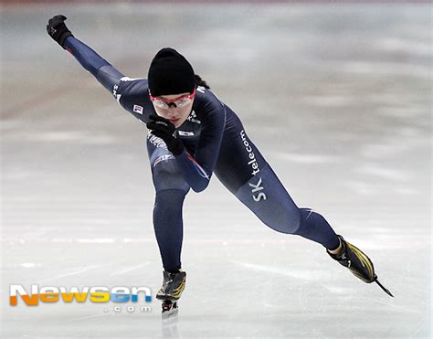 박승희 금메달 동계체전 女 1000m 3연패 달성 손에 잡히는 뉴스 눈에 보이는 뉴스 뉴스엔