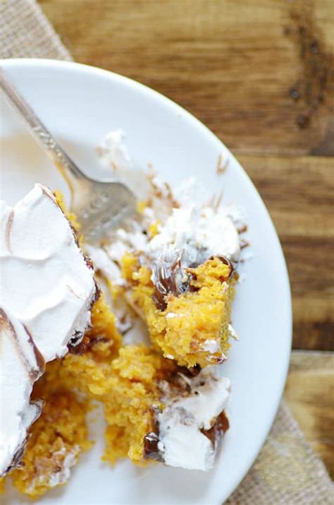 Hot Fudge Pumpkin Poke Cake Recipe Something Swanky