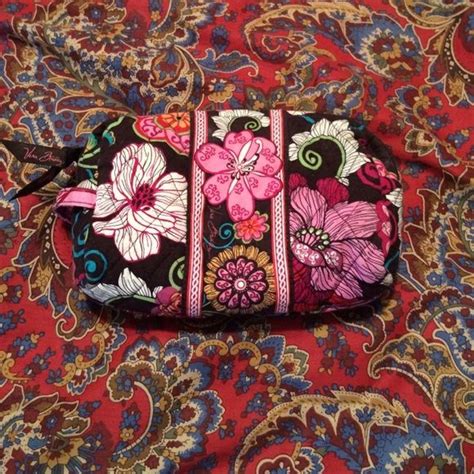 Medium Size Vera Bradley Cosmetic Bag Vera Bradley Cosmetic Bag Bags