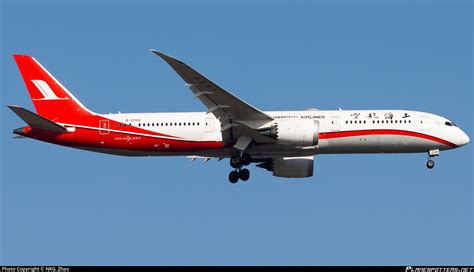 B D Shanghai Airlines Boeing Dreamliner Photo By Nkg Zhao Id