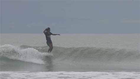 Surfing Cherating Beach | NobodySurf