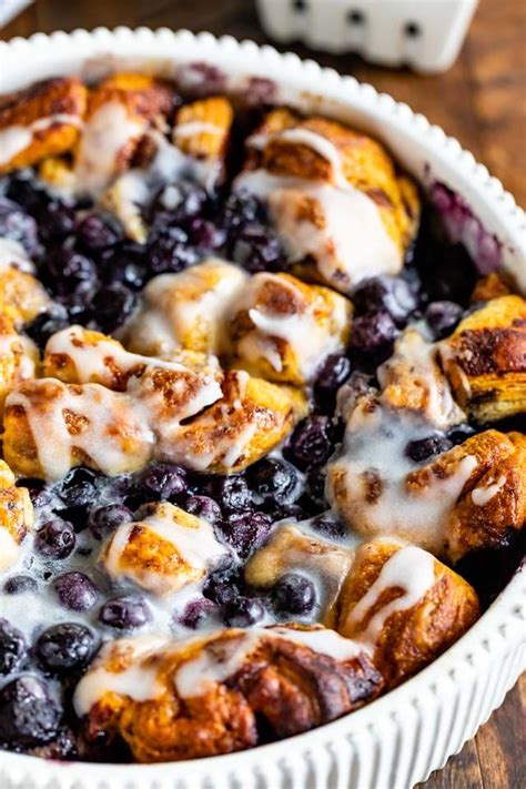 Blueberry Cinnamon Roll Casserole Recipe Homemade Breakfast Cinnamon Roll Bake Pillsbury