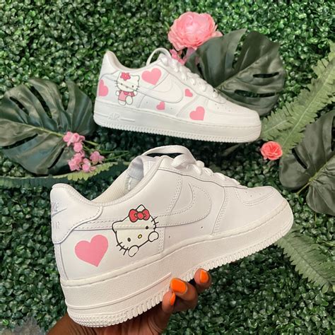 Love Hello Kitty Custom Air Force 1s Baskets Nike Etsy