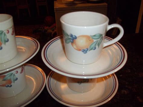 4 Corelle Abundance Coffee Tea Cups And 4 Saucers Made In Etsy