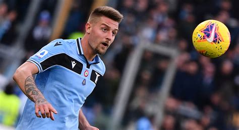 Lazio in ansia Milinkovic Savic si è infortunato al ginocchio nel