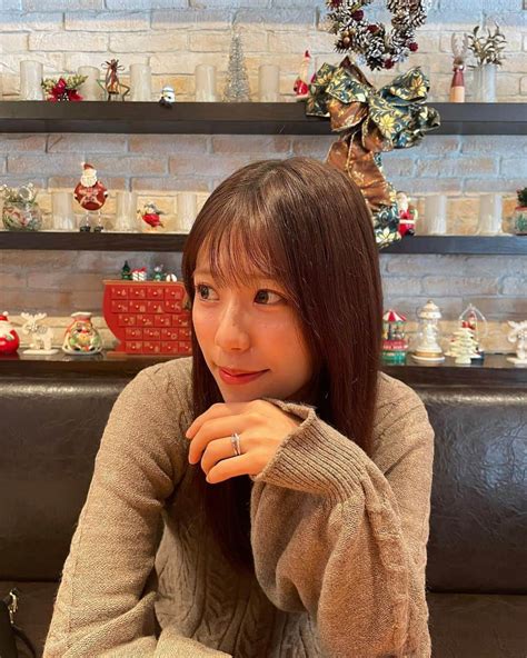 溝口恵さんのインスタグラム写真 溝口恵instagram 「この写真は去年のクリスマスちょい前位に撮ったものだよ🎄 皆様24日ごろから寒波が来るそうです。 いろいろ備えて気を付けましょう