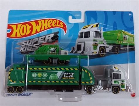 Green Hot Wheels Super Rigs Trash Basher New Unopened Mini Truck Included