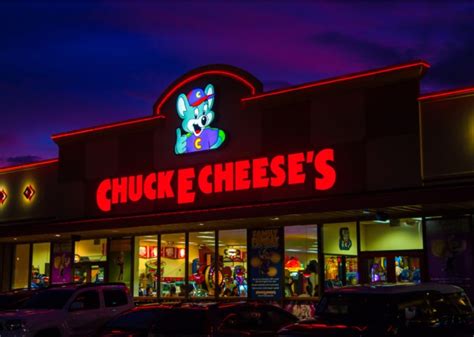 Chuck E Cheese Offers Summer Fun Pass