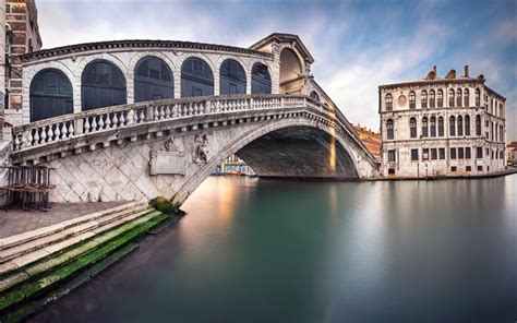 T L Charger Le Pont Du Rialto K Venise Monuments Grand Canal