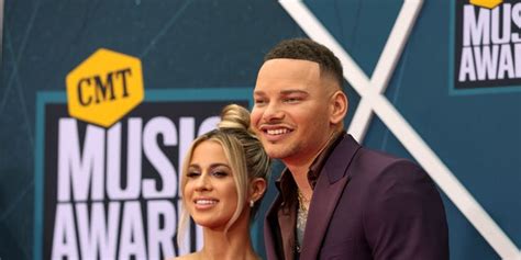 Who Is Vmas Performer Kane Brown The First Male Country Singer To Take The Award Show S Stage