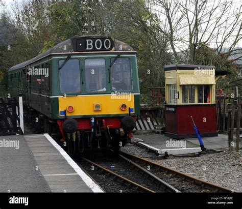 1960 British Rail Class 107 Diesel Multiple Unit Dmu Cars Sc52006 And Sc52025 Leaving Bitton