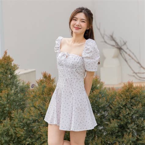 Missright Kelly Flora Dress เดรสลายดอกทรงนารก Shopee Thailand