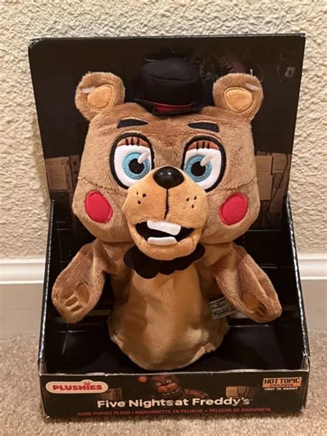 FIVE NIGHTS AT Freddy S Toy Freddy Fazbear Plush Hand Puppet Hot Topic Exclusive