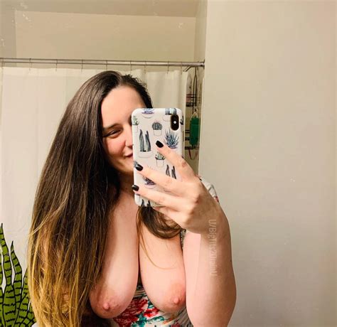 Real Natural DDD TITS Scrolller