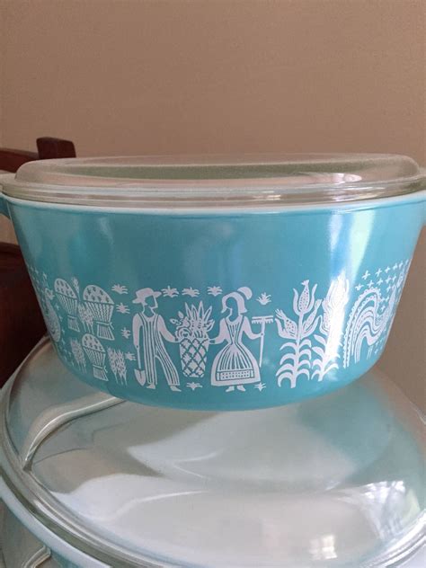 Pyrex Amish Butterprint Casserole B Quart Casserole Dish With