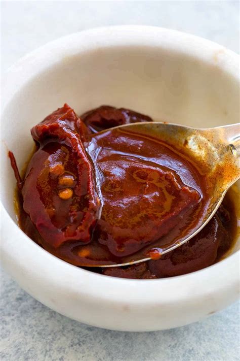 Authentic Basic Red Enchilada Sauce