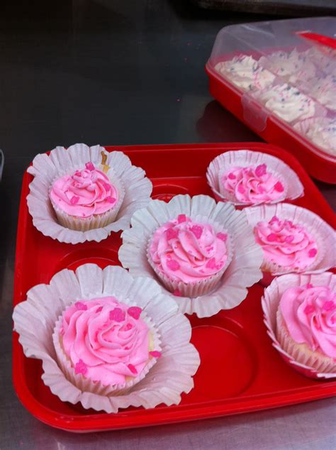 Pretty In Pink Cupcakes Cupcake Cakes Pink Cupcakes Sweet Treats