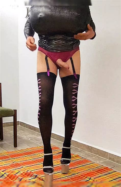 Travi Bitch Wants To Fuck Hungarian Shemale High Heels Big Tits Porn