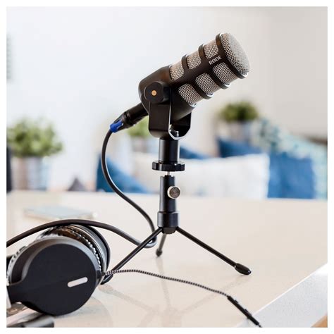 The Best Podcast Microphones Of