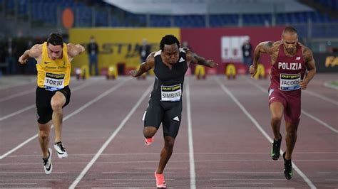 Karsten Warholm misses 400m hurdles world record