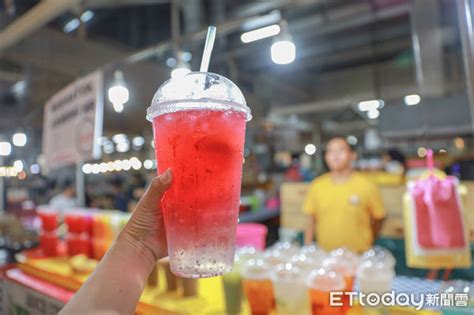 汶萊超好逛「1元夜市」！900ml氣泡飲、沙嗲僅一元 當地夜晚必去 Ettoday旅遊雲 Ettoday新聞雲