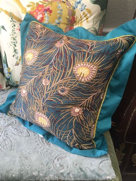 Peacock Feather Throw Pillows Atelier Yuwa Ciao Jp