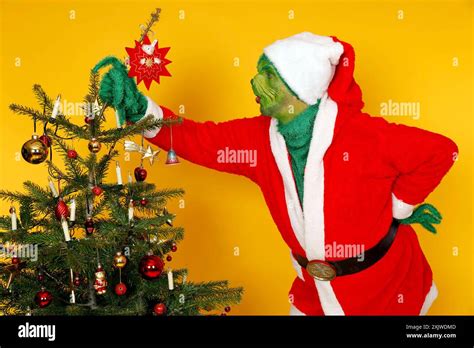 Geek Art Bodypainting And Transformaking Christmas Photoshooting Mit