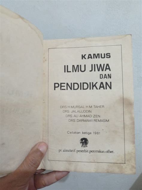 Kamus Ilmu Jiwa Dan Pendidikan Buku Alat Tulis Buku Di Carousell