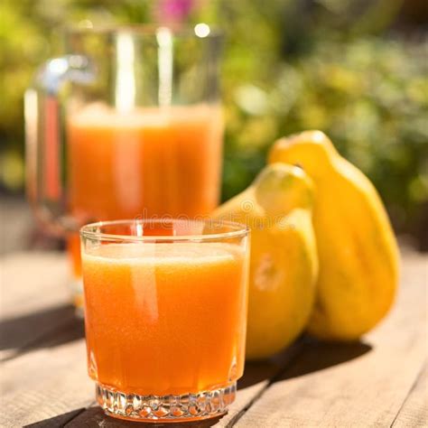 Jus De Papaye Photo Stock Image Du Photographie Frais 45390164