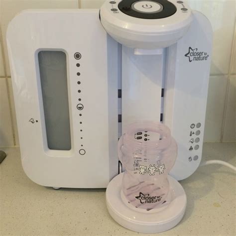 prepping formula bottles   perfect prep machine stuff mums