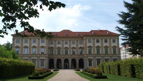 Загородный дворец Лихтенштейнов (Gartenpalais), Вена, Австрия - HD-фото ...
