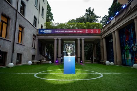 Sky acquista i diritti tv della Champions fino al 2031