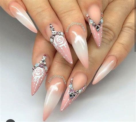 Pin By Evelyn Rabsatt On Nails Bride Nail Red Acrylic Nails