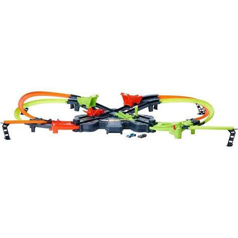 Hot Wheels Action Coffret Circuit De Crash Colossal Motoris Fourni Avec Deux Petites Voitures