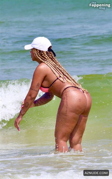 Rafaella Santos Sexy And Sizzling Shows Off Her Voluptuous Body Wearing A Hot Pink At Barra Da