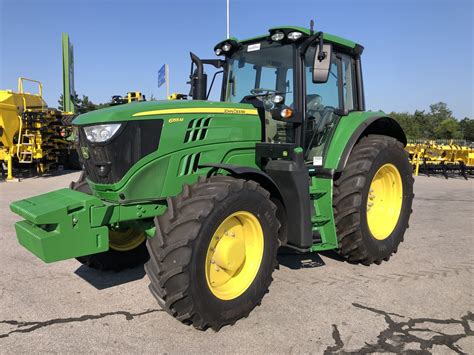 John Deere 6155M