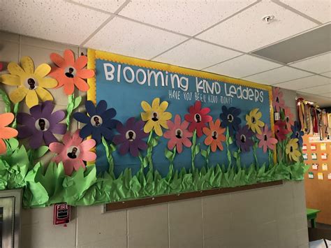 Flower Bulletin Board Ideas