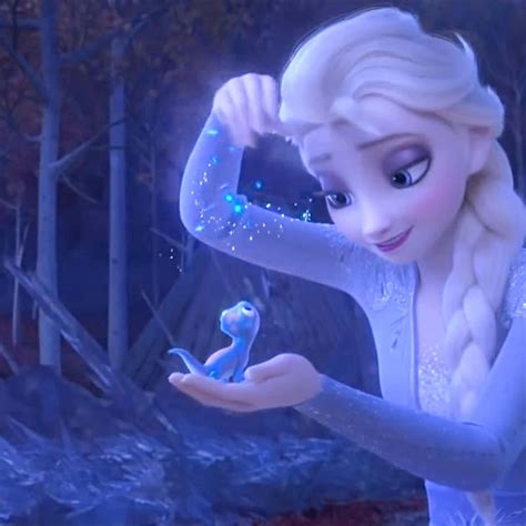 Download Lizard On Elsa Frozen Pictures